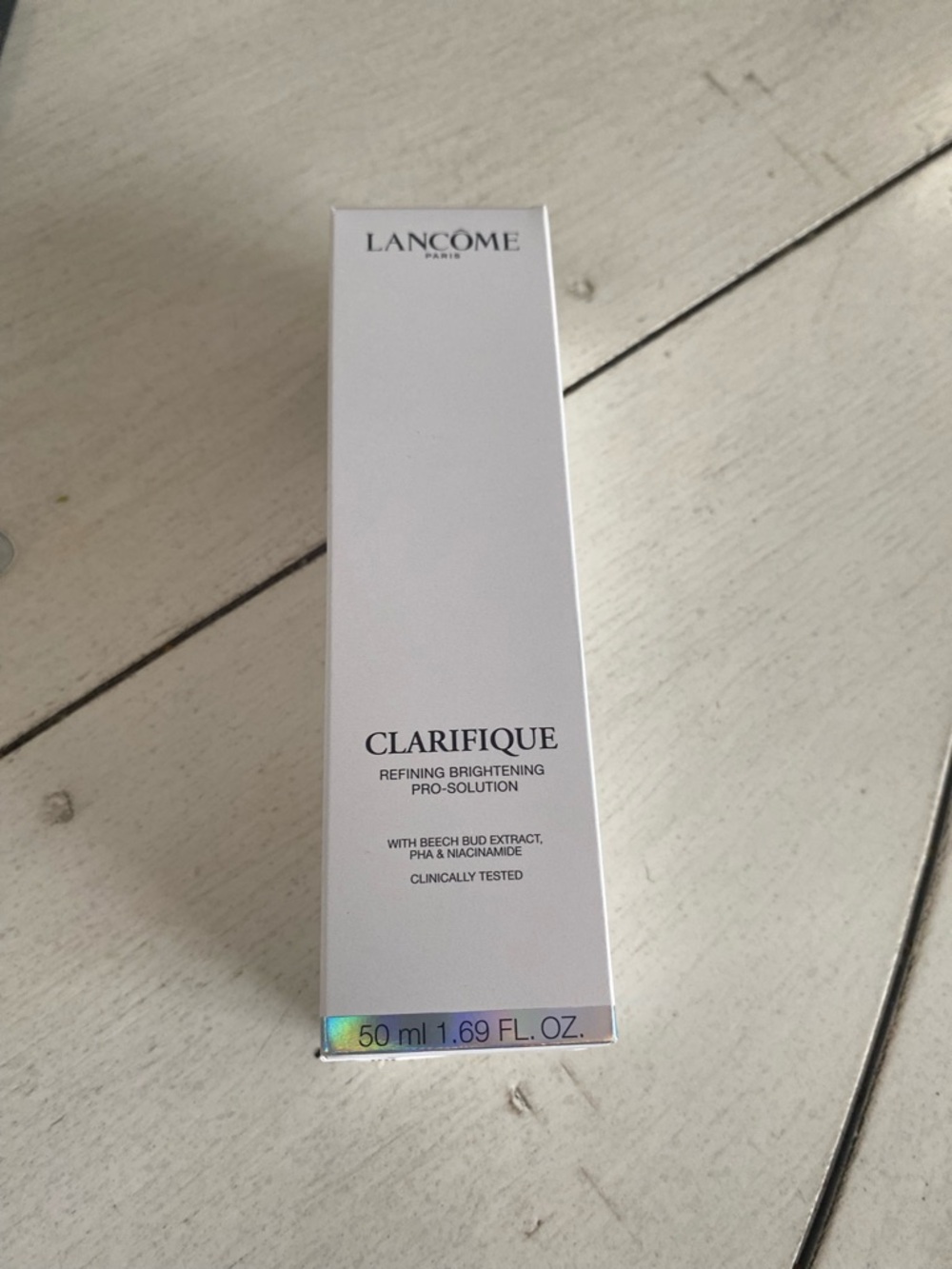 Lancome Clarifique Refining Brightening Pro-Solution - White